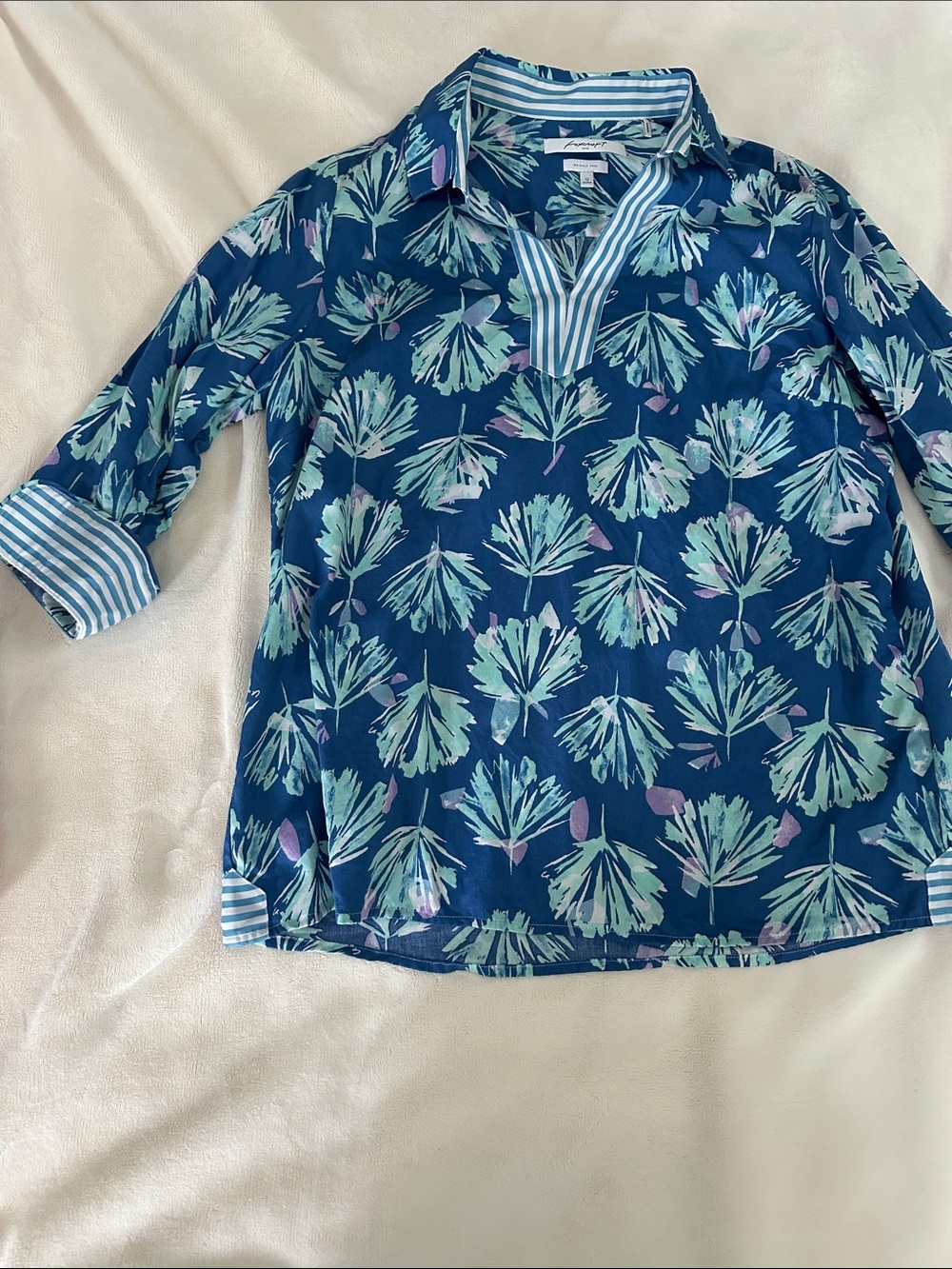 Blue Floral Popover Tunic with Striped Trim Wonens size 12